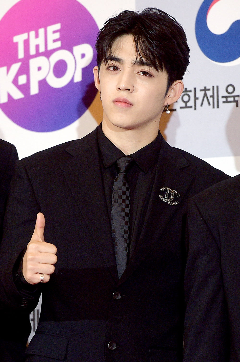 Pledis side "S.Coups, cruciate ligament surgery was successful"... Digestion of the schedule is unclear
