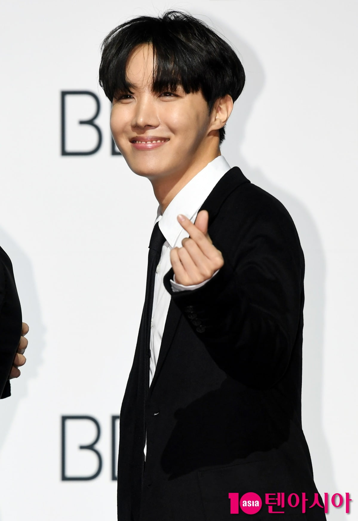 BTS J-Hope, US Billboard 200 6th place 