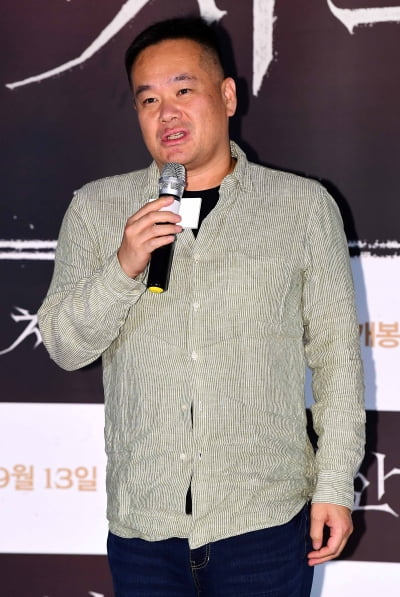[TEN포토] 논란 설명하는 영화 '치악산' 제작사 오성일 PD