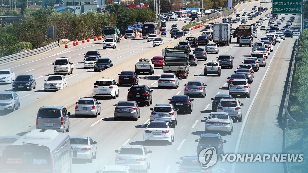 강원 동해안 해수욕장 대부분 폐장…피서객 작년보다 3.2% 감소(종합)