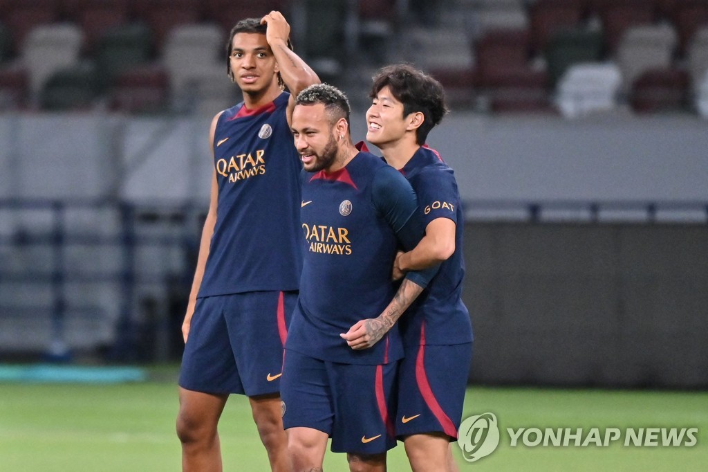 PSG 이강인, 48일 만에 부산 팬과 재회…3일 전북전 출격 준비