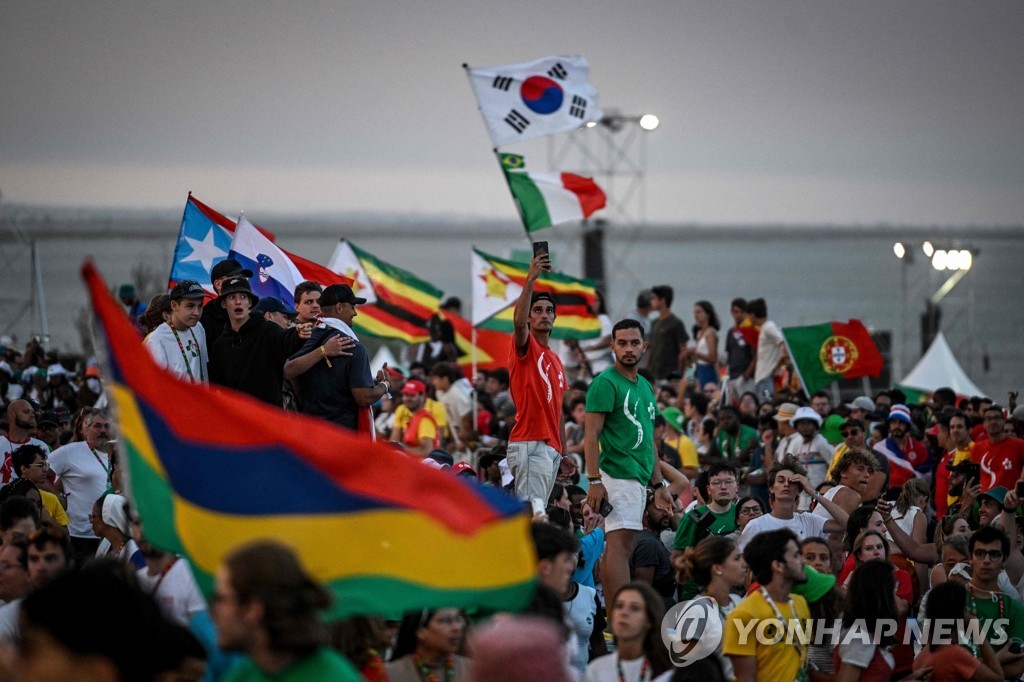 교황 방한으로 경제·문화 '특수'…2027년 세계청년대회 효과는