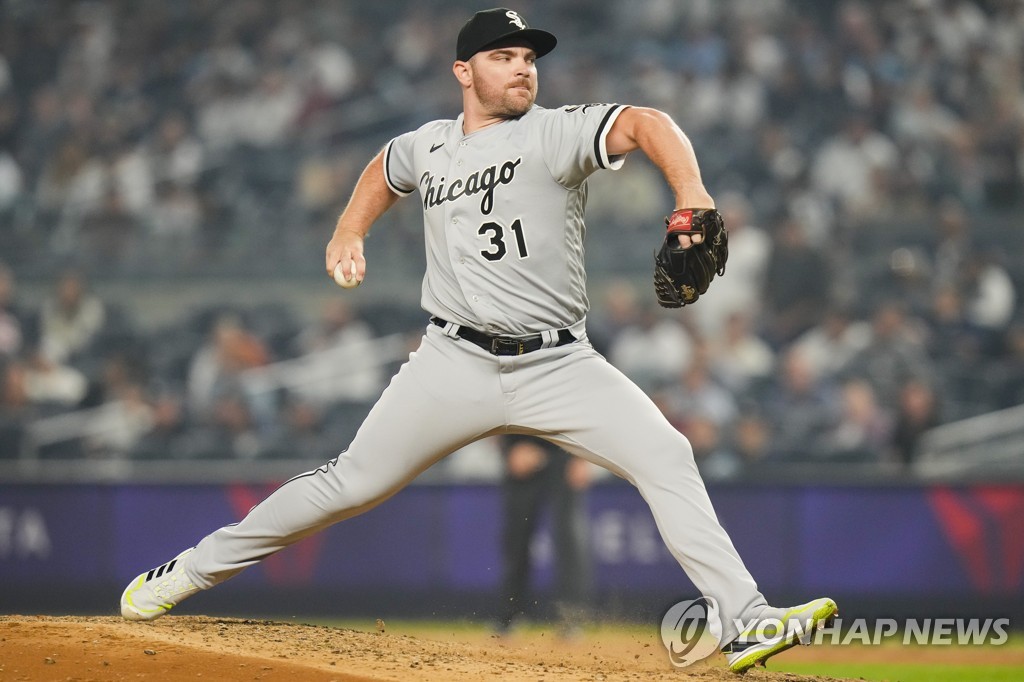 혈액암도 극복했는데…MLB 헨드릭스, 팔꿈치 수술로 '시즌 아웃'