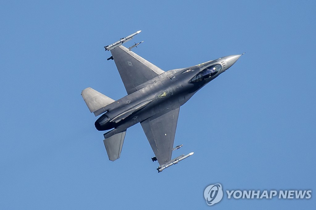 美 OK에도 우크라 F-16 빨리 못 받는 이유는…"나토 확전 우려"