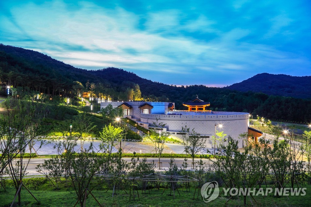 숙박 예약부터 맛집 검색까지…경주 여행 앱 하나로 해결