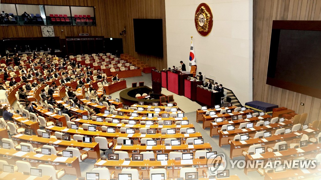 여야, 8월국회 첫날부터 충돌…행안위·국방위 '반쪽회의' 파행