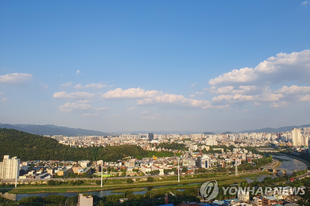 대구·경북 가끔 구름 많아…낮 기온 27∼33도