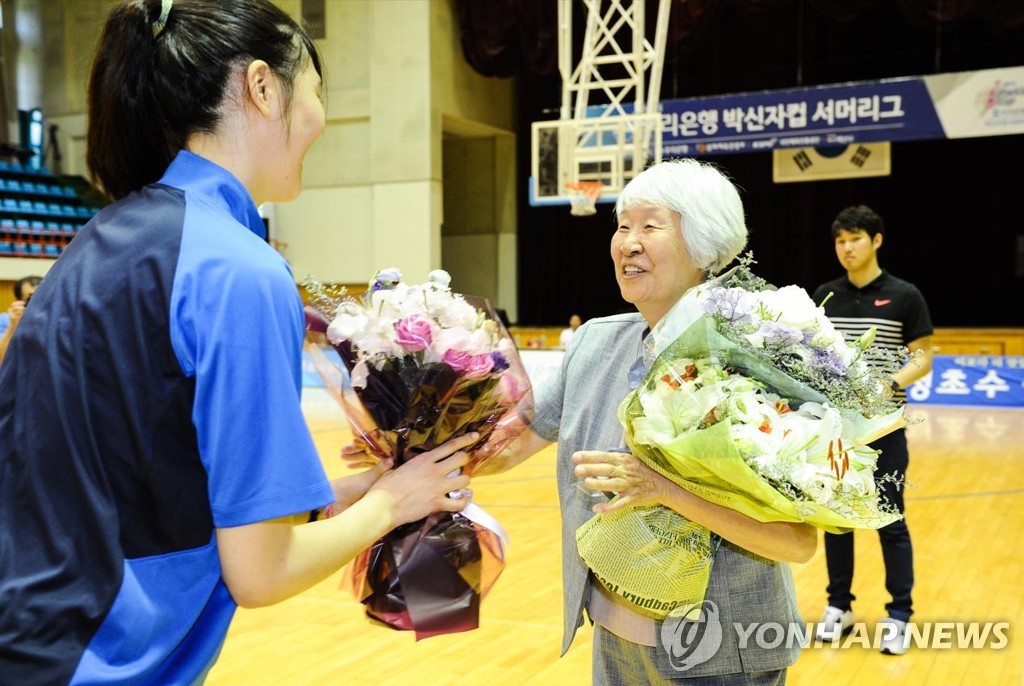 박신자컵 여자농구 26일 개막…4개국 10개 팀 우승 경쟁