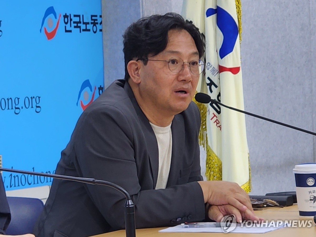 국민연금 공청회 하루 앞두고…'보장성 강화파' 위원들 사퇴