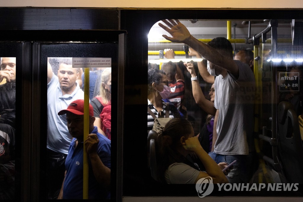 브라질 상파울루 지하철에서 흉기 폭력사건 잇따라