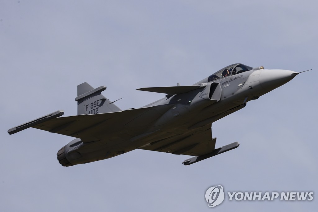 네덜란드·덴마크, 우크라 F-16지원 확약…이르면 연말 전달시작(종합)