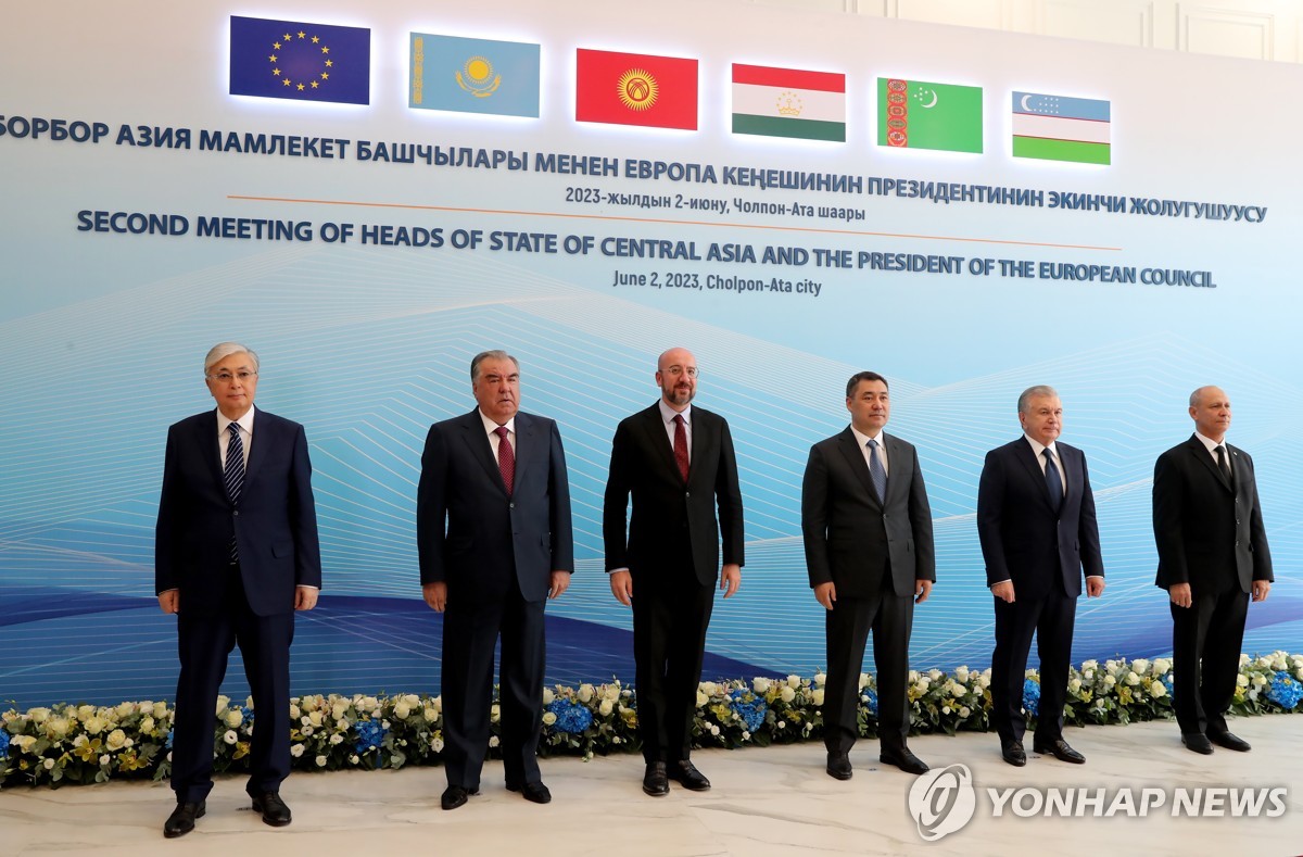 타지키스탄 대통령, 카자흐 방문…경제협력 강화 추진