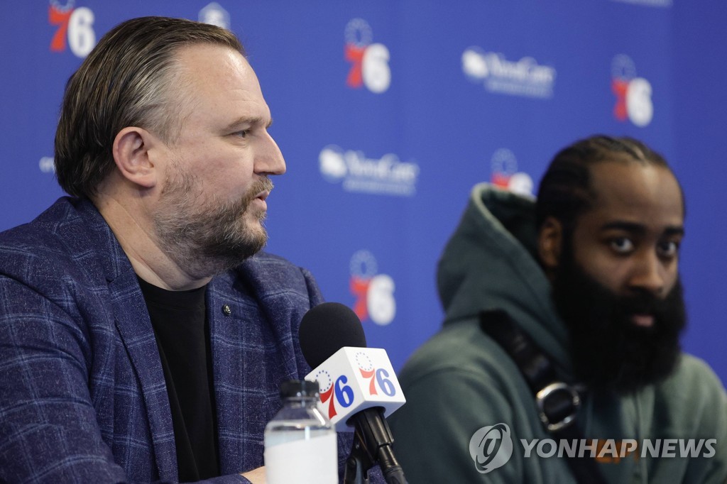 소속팀 단장 직격한 NBA 필라델피아 하든…"그는 거짓말쟁이"