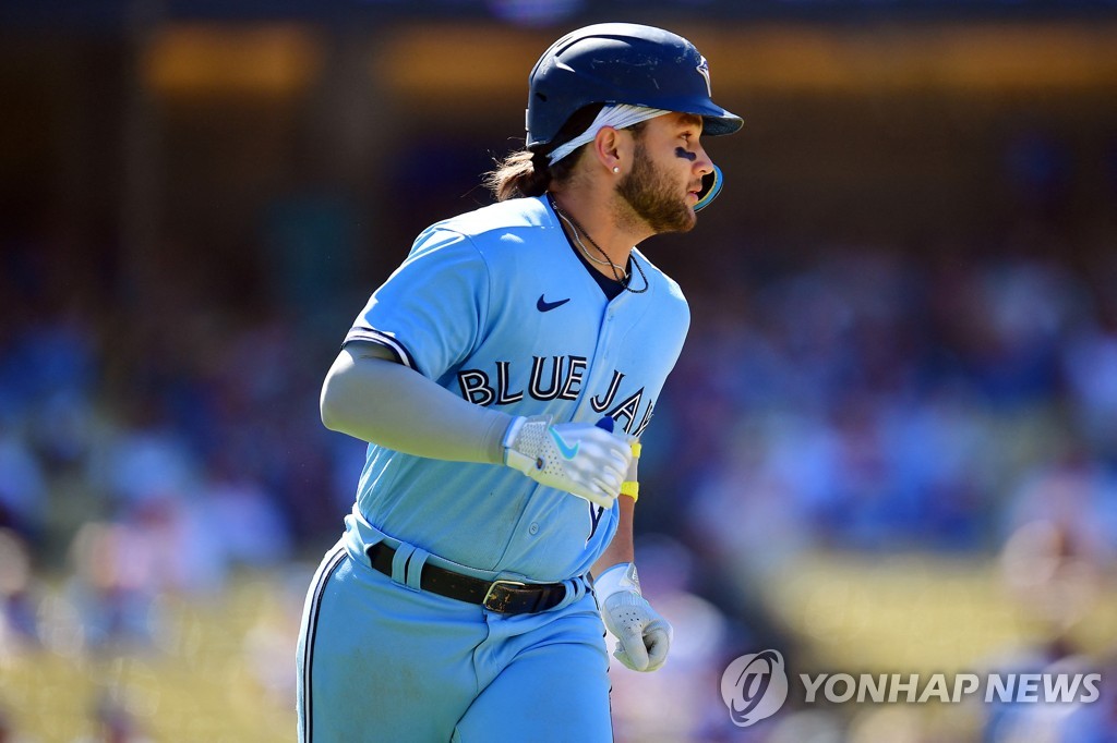 MLB 토론토, 부상 선수 줄줄이 복귀…류현진 어깨 가벼워졌다