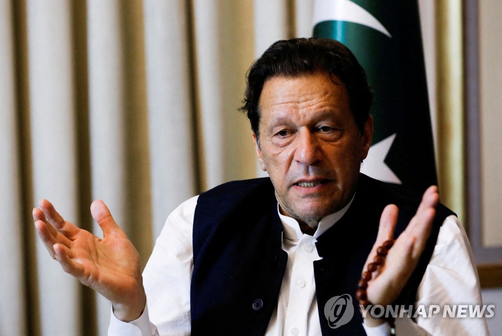 파키스탄 선관위, 칸 전 총리 5년간 선출직 출마 금지