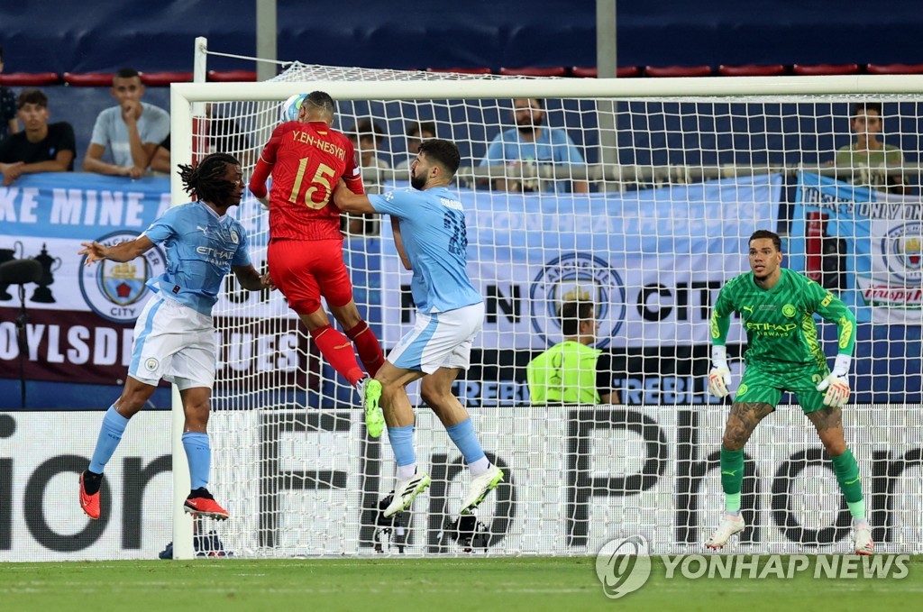 '트레블' 맨시티, UEFA 슈퍼컵도 우승…승부차기서 세비야 제압