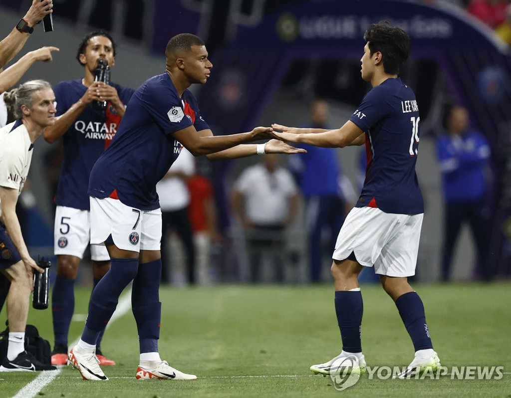 이강인과 교체 투입된 음바페 선제골에도…PSG, 툴루즈와 1-1