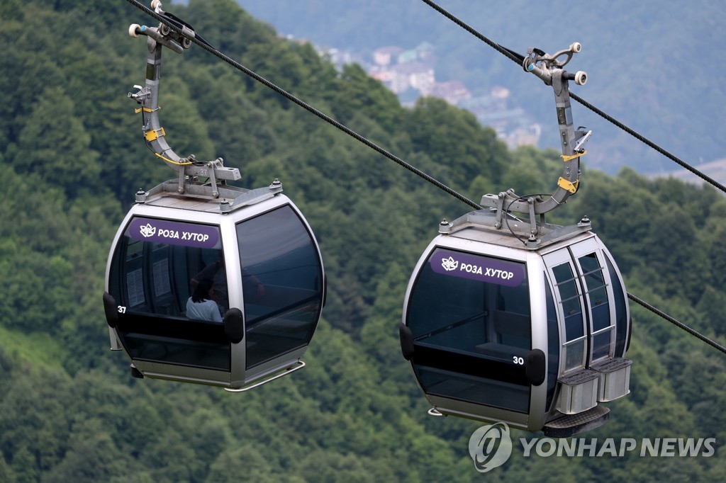 캐나다 국립공원 곤돌라 정전으로 마비…관광객들 밤새 고립