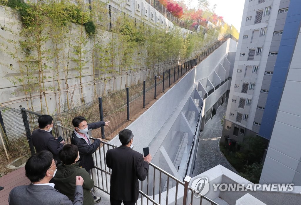 '백현동' 이재명 17일 조사…검찰 "李 개입 정황 보여"(종합)