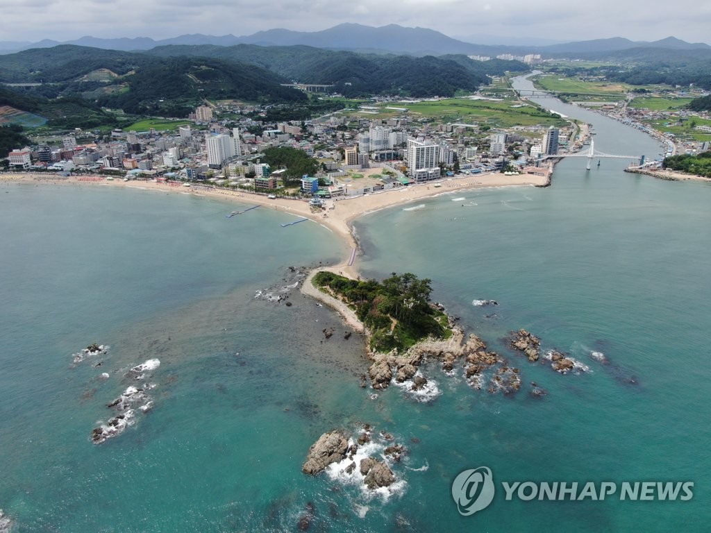 울주군 진하해수욕장 올해 방문객 106만명…역대 최다