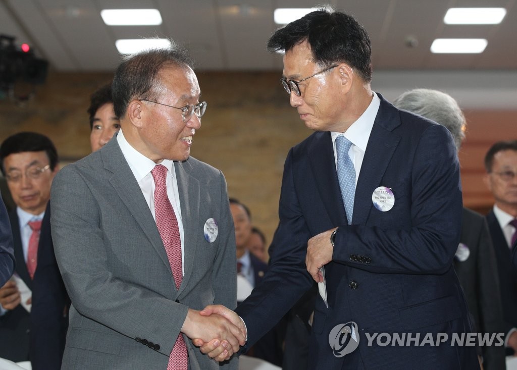 취임 100일 박광온, 당내화합·협치 평가…'더 강단있게' 주문도