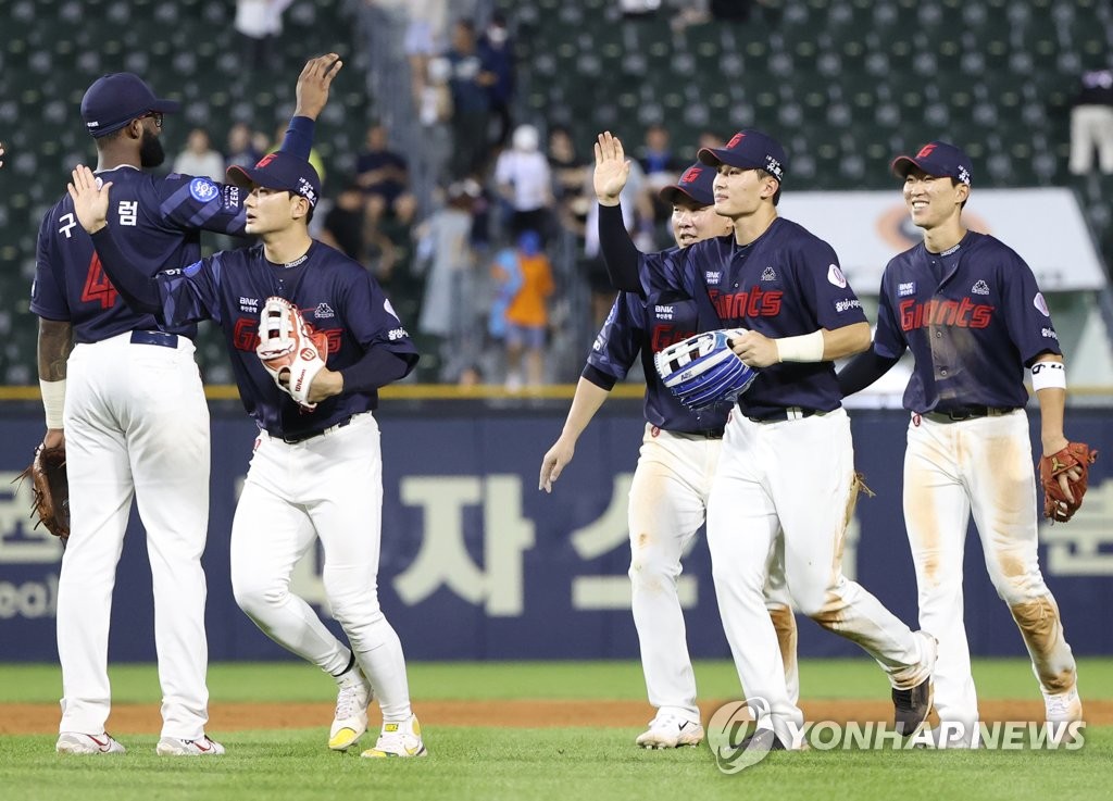 4·5위 경쟁 스퍼트 시작…라이벌 맞대결서 패하면 '낭떠러지'