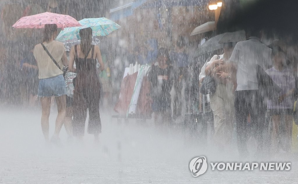 [내일날씨] 소나기 쏟아져도 대구 36도…바닷가 너울 주의