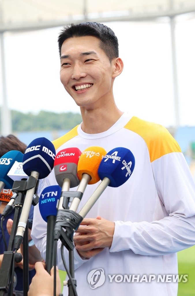 우상혁의 연이은 금빛 도전…"세계선수권·DL 파이널·AG 우승"