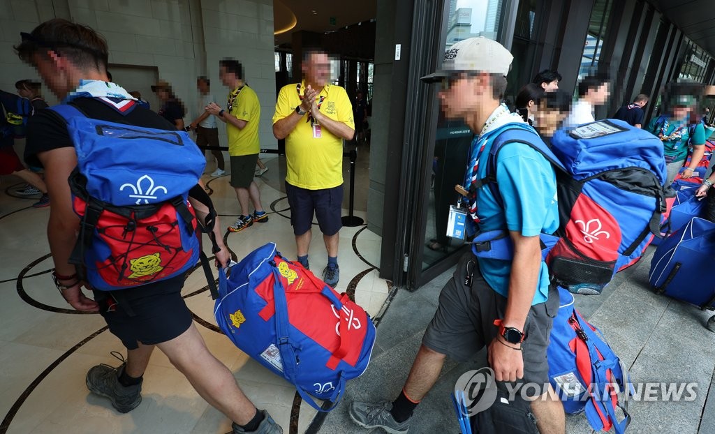 이상민 "잼버리 대원들, 8개 시·도로 출발…숙소비 사후정산"(종합)