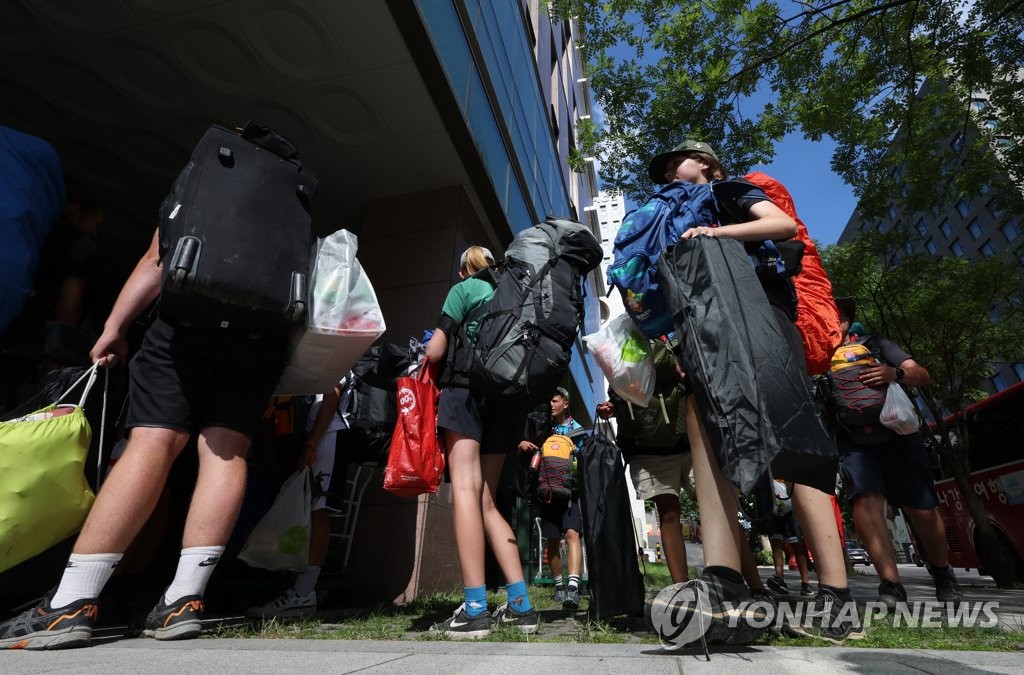 방학중 대학기숙사 하루만에 '잼버리 손님맞이' 채비