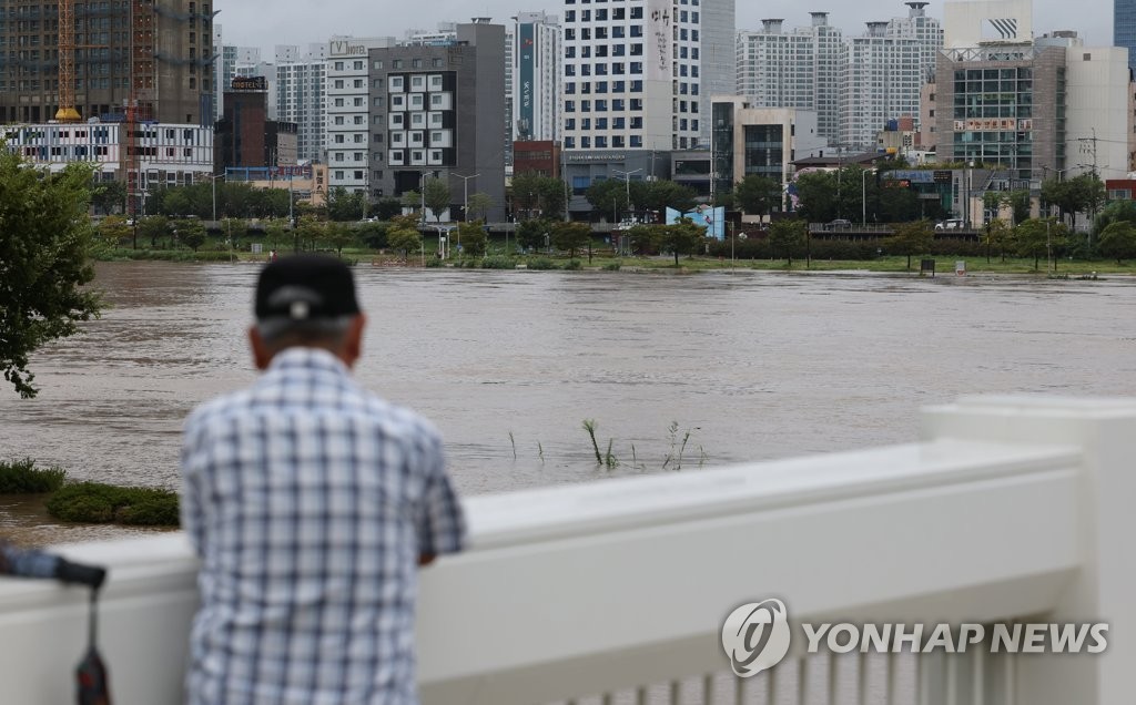 [태풍 카눈] 울산고속도로 차량 통행 약 2시간 만에 재개