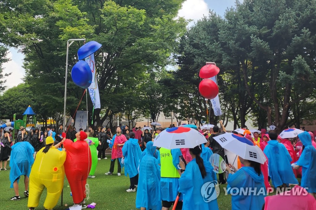 "순국선열 숭고한 독립 정신 계승"…전국 곳곳서 경축 물결