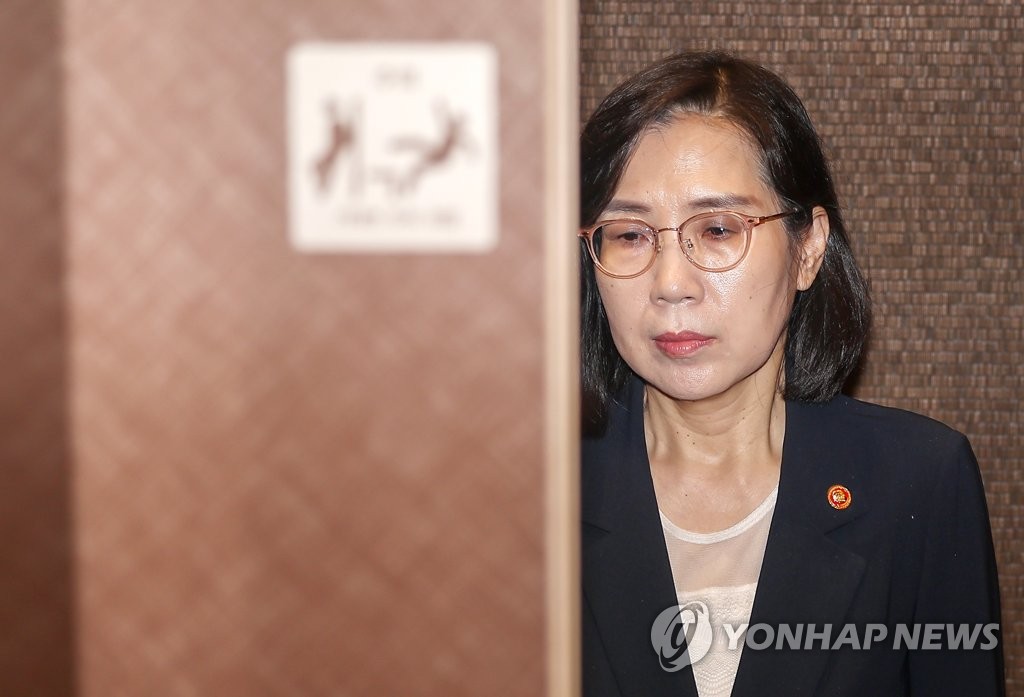 민주 "잼버리 파행 책임은 尹정부에…前정부·전북 탓 참 뻔뻔"