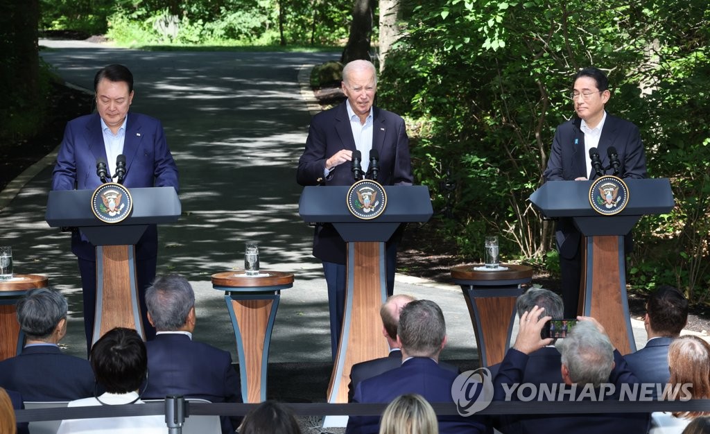 바이든 "한미일 동반자 관계 새 장…위기대응 핫라인 구축"(종합)