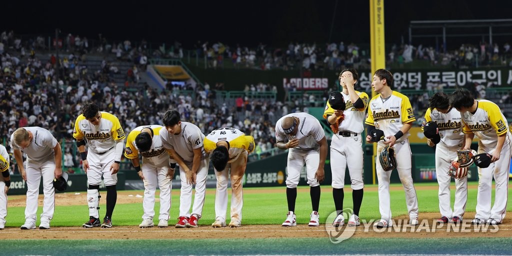 폭투 1개면 동점인데…SSG 서진용, 포크볼 밀어붙여 승리 지켰다