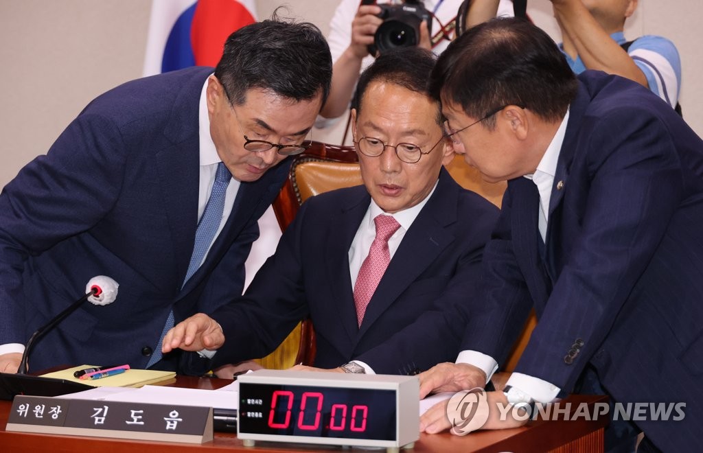 '수해 예방' 도시침수법 법사위 통과…'현수막' 선거법은 불발(종합)