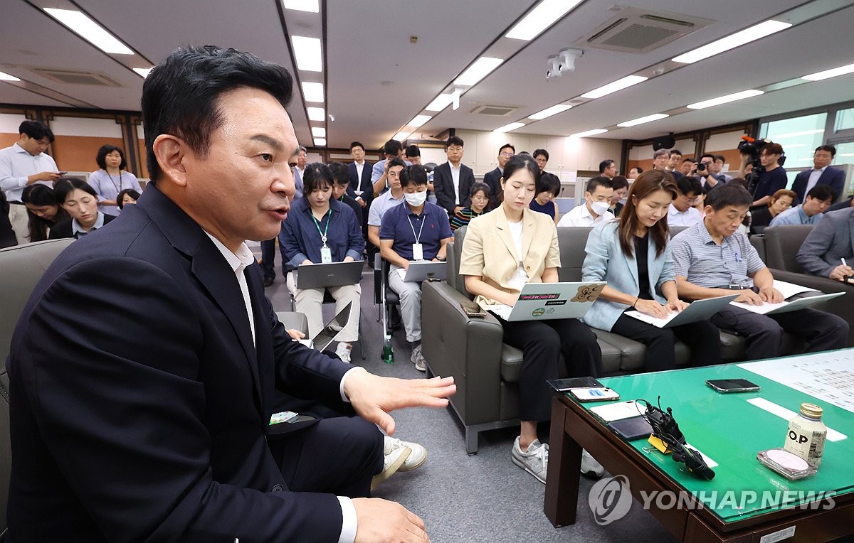 집값 꿈틀에 '미세조정' 나선 정부…공급량 조절해 급등 막는다