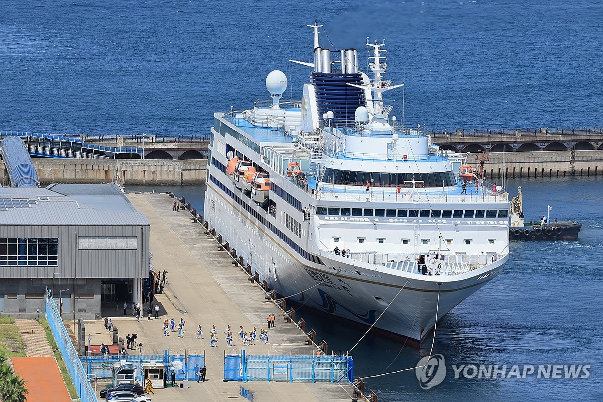 제주 찾은 중국발 크루즈 일정 급변경…일본 안가고 제주서 1박