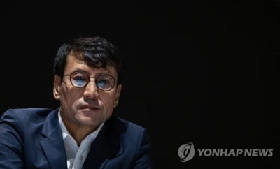 카카오, 10월 이후 초거대 AI 모델 공개…카톡에 접목