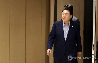 尹대통령 "10월2일 임시공휴일 지정"…추석 포함 6일 연휴 된다