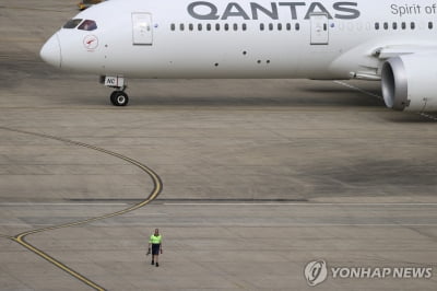 호주 경쟁당국, 콴타스 고발…"취소된 항공편 티켓 팔아"