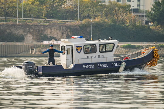 권상우X김희원X성동일, 불철주야 '한강지킴이'로 극강 케미+코믹 액션 ('한강')