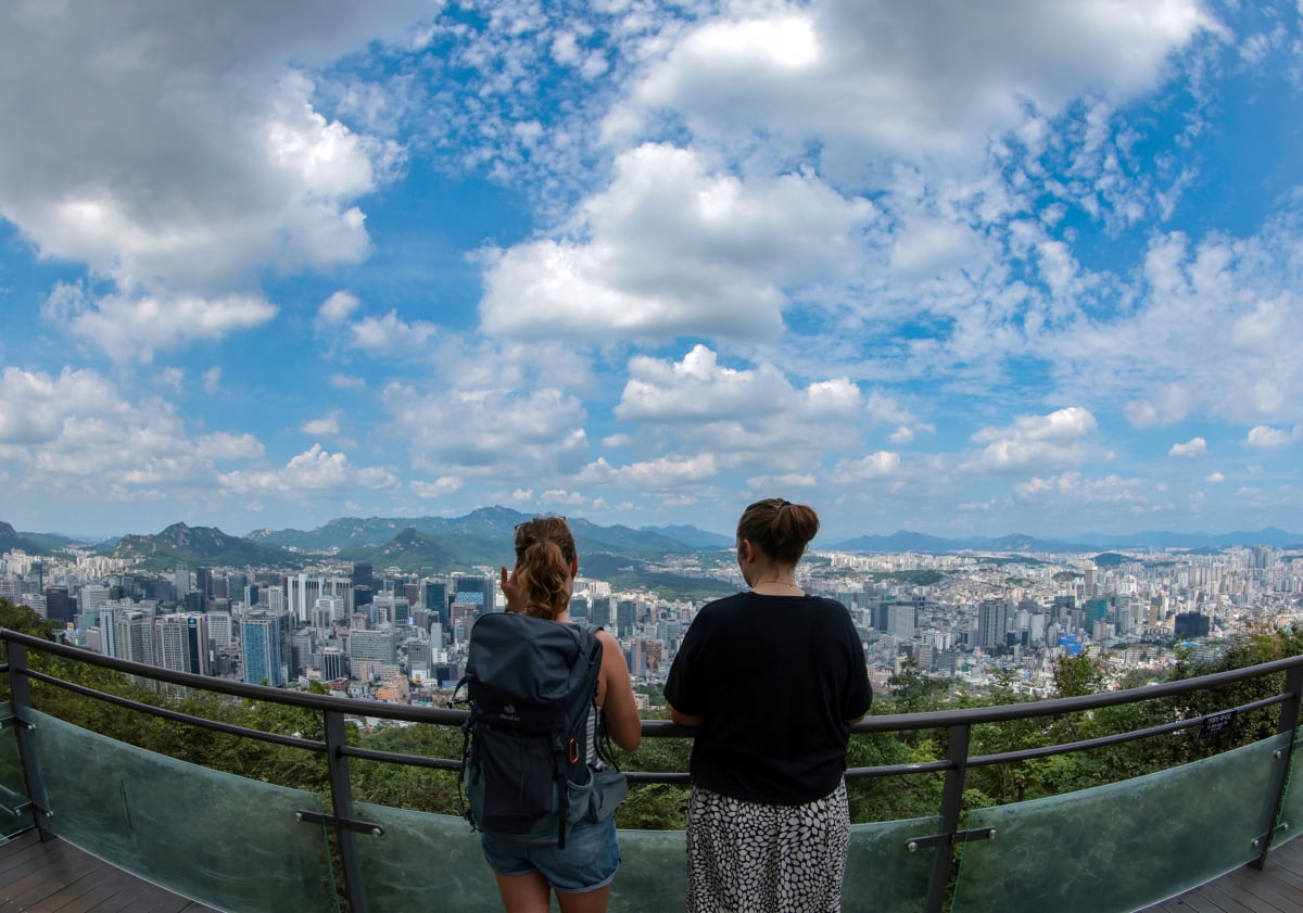 [포토] 파란 가을 하늘 아래