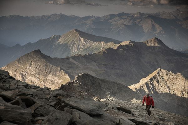 알프스에 펼쳐진 두 남성의 '브로맨스'…영화 '여덟 개의 산'