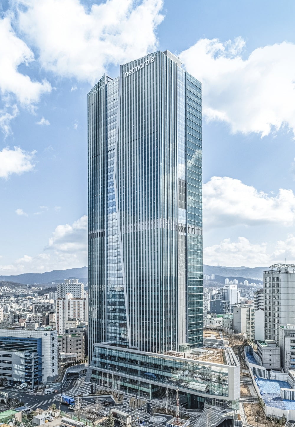 코웨이 신사옥 G-TOWER. 코웨이 제공