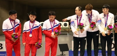 한국 금메달이 그렇게 싫었나…북한 사격대표팀 추태 논란