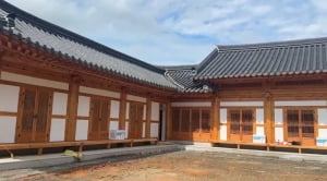 원건축, '전통 한옥 금송재 소방 및 내진 기능성 갖춘 목조 건축물' 특허 등록