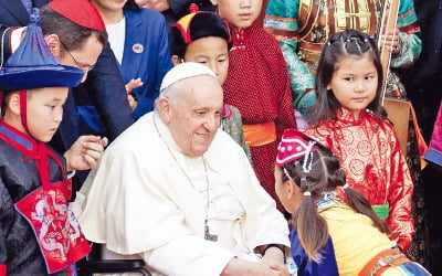 1450명 신자 만나러…교황, 사상 첫 몽골 방문