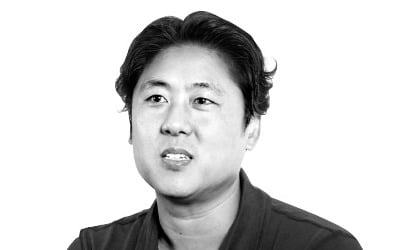 "프리즈 위세에 KIAF 밀린다고?…한국 미술, 더 커질 일만 남았다"