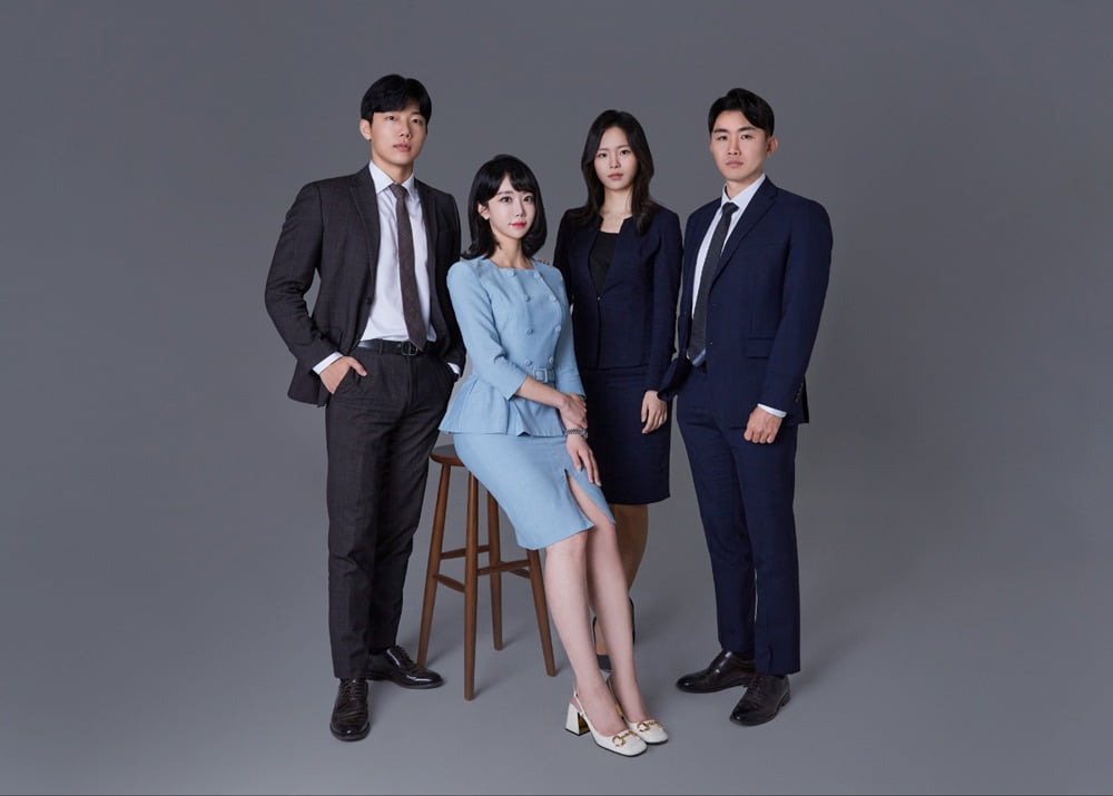 법률사무소 ‘사유’ 대표 변호사 (왼쪽부터) 이상호, 최지현, 송지원, 박종모 변호사